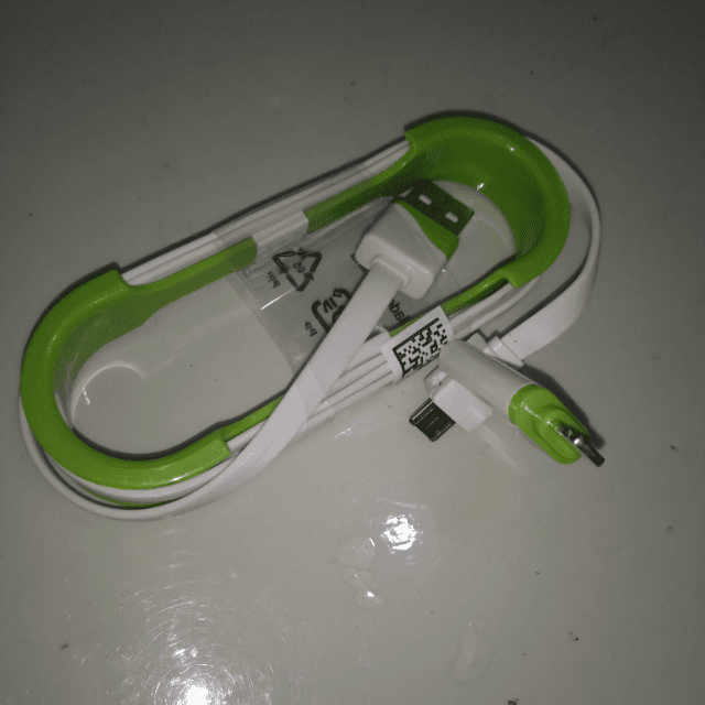 Cable imported 2 in 1 iphone & android