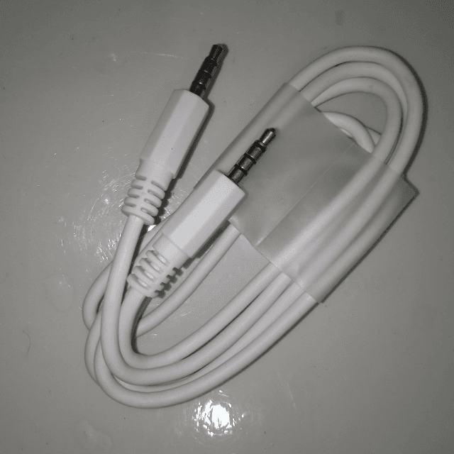Aux cable audio 3 pin original