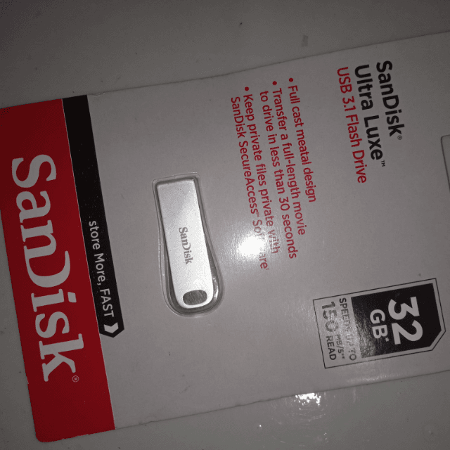 USB sandisk 32 gb