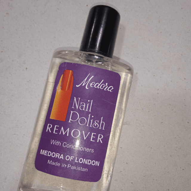 Medora Nail polish remover
